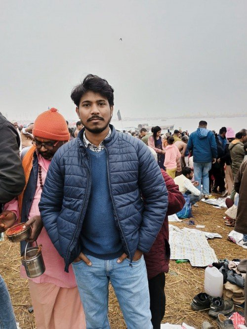 Aditya Srivastava  home tutor in Prayagraj.